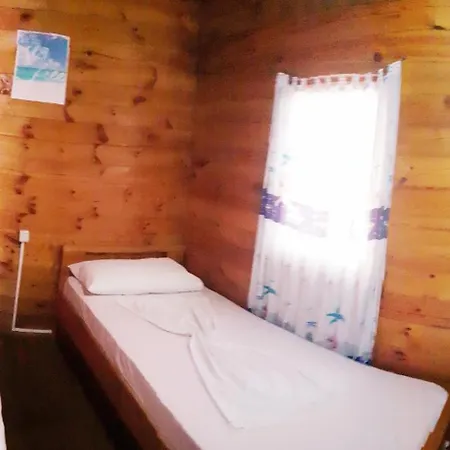 Toneda Seaside Bungalows Dhermi Room photo